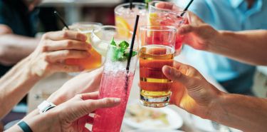 Jak sprawdzić poziom alkoholu bez alkomatu?